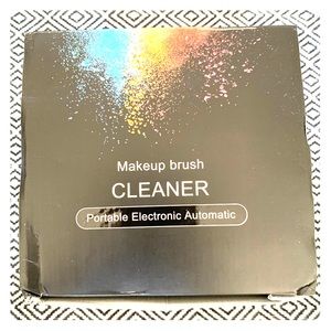 PORTABLE ELECTRIC MAKEUP BRUSH CLEANER